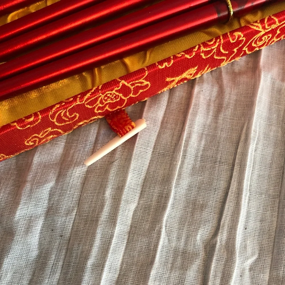 Chinese Scenery CHOPSTICKS set of 3 in red & gold serpent dragons storage box